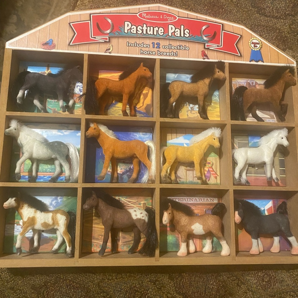 Melissa & Doug Pasture Pals Horse Collection